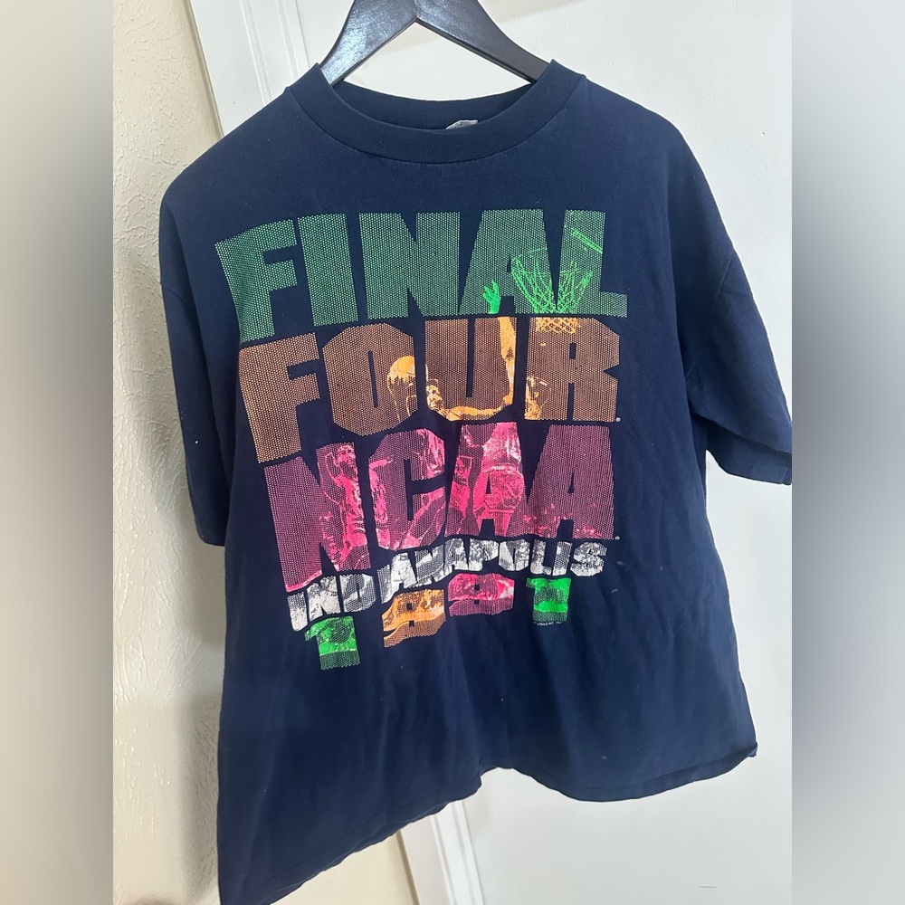 VINTAGE Authentic 1991 NCAA Blue and Green Short Sleeve Tee Final Four